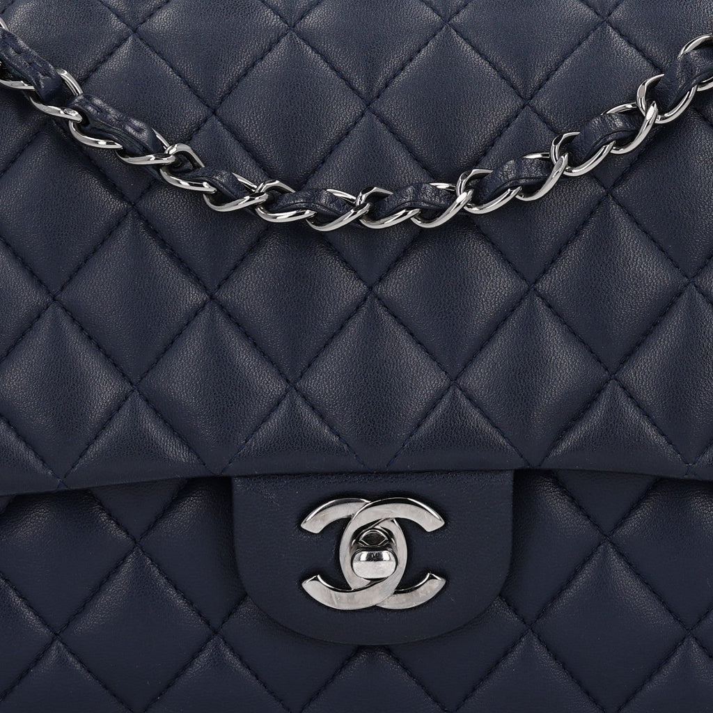 Lambskin Quilted Medium Double Flap Navy